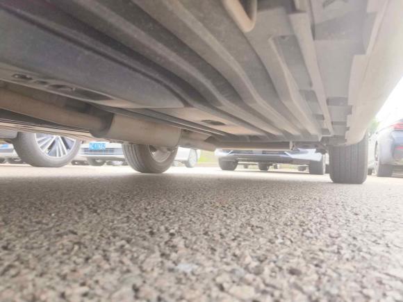 [深圳·粤B] 二手铃木锋驭2014款 1.6L 手动两驱精英型