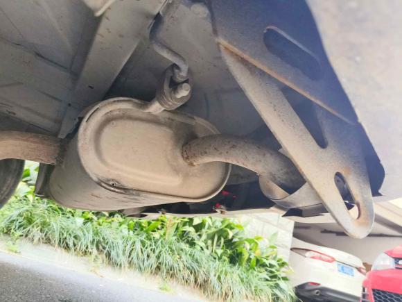 [湖州·浙E] 二手陆风陆风X52016款 Plus 1.5T CVT创领版