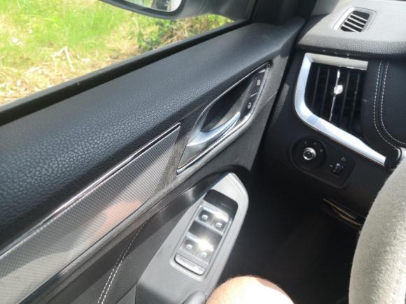 [南京·苏A] 二手荣威荣威RX52016款 20T 两驱自动旗舰版