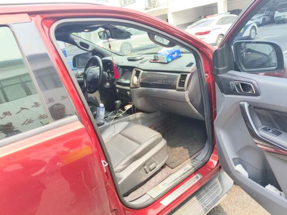 [上海·沪G] 二手福特撼路者2016款 2.0T 汽油自动四驱旗舰版