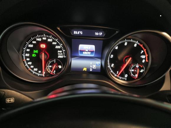 [常州·苏D] 二手奔驰奔驰CLA2017款 改款 CLA 220 4MATIC