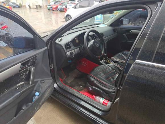 [深圳·粤B] 二手大众朗逸2013款 1.6L 自动风尚版