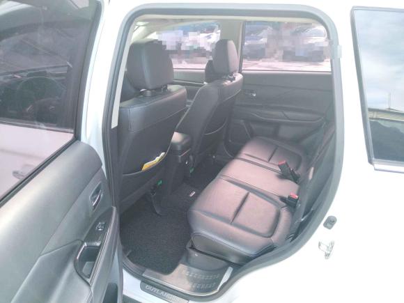 [芜湖·皖B] 二手三菱欧蓝德2016款 2.4L 四驱精英版 5座