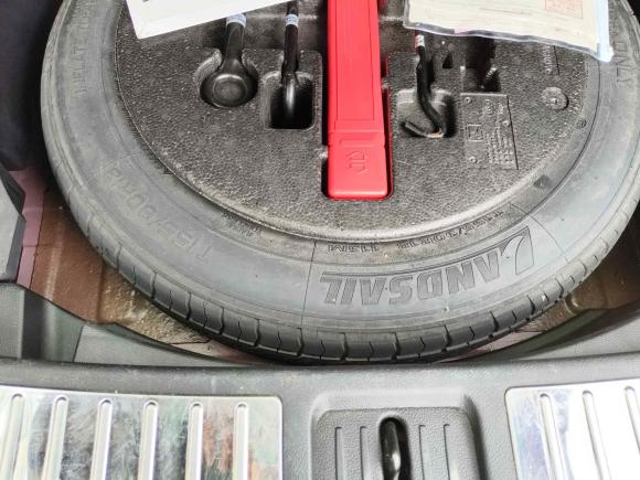 [杭州·浙A] 二手众泰众泰T7002017款 1.8T 双离合尊贵型