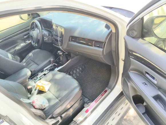 [嘉兴·浙C] 二手三菱欧蓝德2018款 2.4L 四驱豪华版 7座