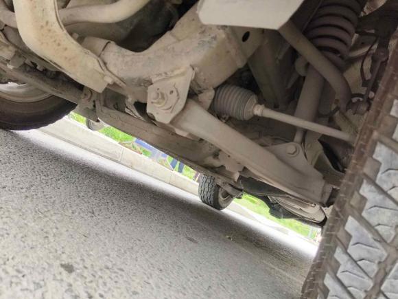 [成都·川F] 二手江铃驭胜S3502014款 2.4T 自动两驱柴油豪华天窗版5座