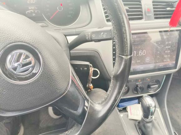 [杭州·浙A] 二手大众朗逸2015款 1.6L 自动舒适版