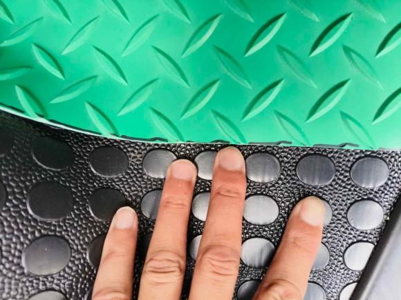 [合肥·皖A] 二手上汽大通MAXUS新途V802021款 2.0T 手动经典傲运通短轴中顶5/6座