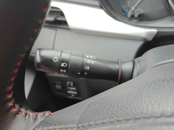 [佛山·粤X] 二手丰田YARiS L 致炫2016款 改款 1.5E CVT魅动版