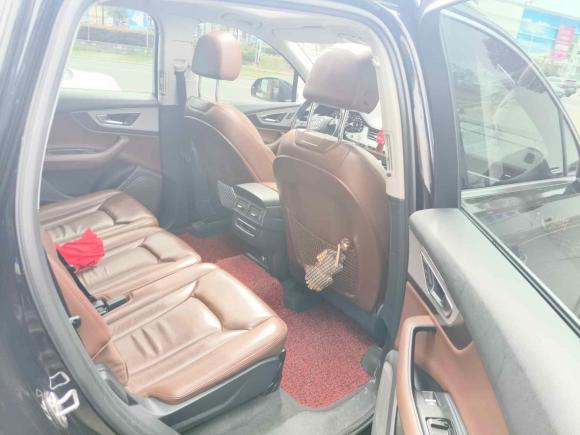 [苏州·苏E] 二手奥迪奥迪Q72018款 40 TFSI 舒适型