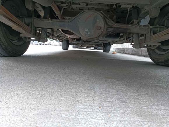 [佛山·粤E] 二手长安凯程长安睿行M902017款 2.0L超值版6座掀背门4G94S