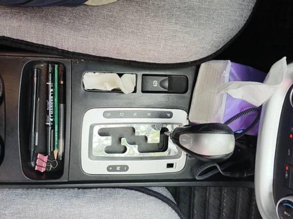 [湖州·浙E] 二手奔腾奔腾X802013款 2.0L 自动舒适型