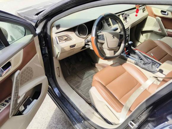 [南通·苏F] 二手标致标致5082011款 2.0L 手动经典版