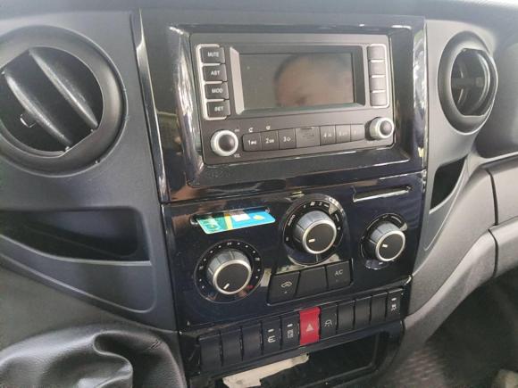 [深圳·粤B] 二手依维柯依维柯欧胜2021款 2.0T 手动超瑞短轴低顶手动门F1A