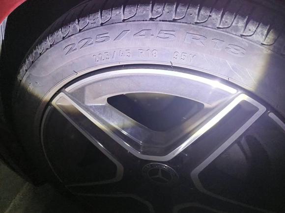 [南通·苏F] 二手奔驰奔驰C级2021款 C 260 轿跑车
