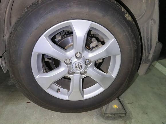 [南昌·赣M] 二手丰田RAV4荣放2011款 2.0L 自动经典版