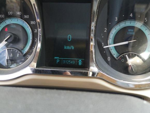 [上海·沪C] 二手别克君越2011款 2.4L SIDI雅致版