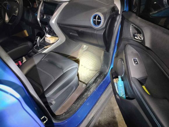 [广州·粤A] 二手比亚迪元新能源2019款 EV360 智联领享型