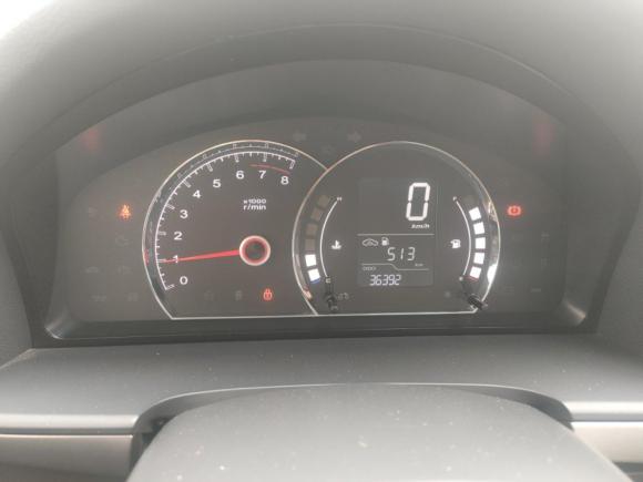 [无锡·苏E] 二手荣威荣威3502015款 1.5L 手动豪华天窗版