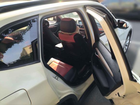 [上海·苏E] 二手宝马宝马X12014款 sDrive18i 时尚型