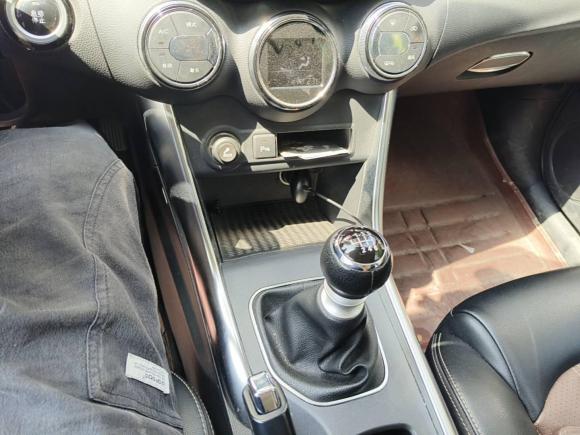 [青岛·鲁B] 二手比亚迪宋2016款 盖世版 1.5TI 手动精英型