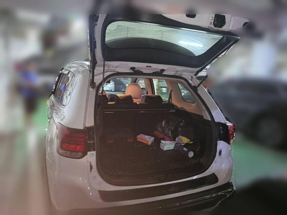 [武汉·鄂A] 二手三菱欧蓝德2016款 2.4L 四驱精英版 5座