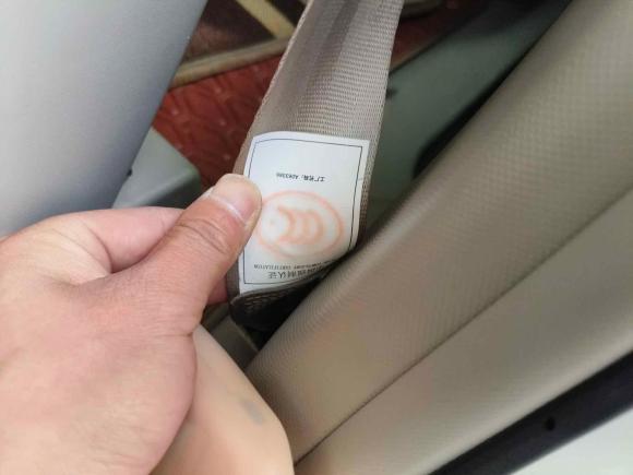 [西安·陕A] 二手比亚迪比亚迪M62015款 2.4L 自动豪华型