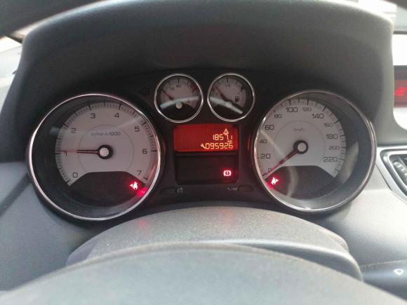 [佛山·粤Y] 二手标致标致3082014款 乐享版 经典 1.6L 手动优尚型