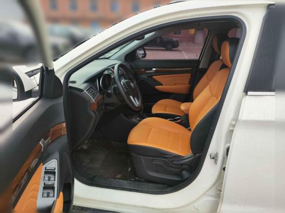 [合肥·皖A] 二手北汽威旺北汽威旺S502016款 1.5T CVT欢动精英型