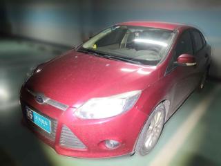 福特福克斯2012款三厢1.6L自动风尚型