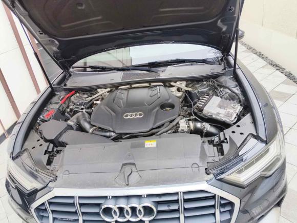 [上海·沪D] 二手奥迪奥迪A62022款 allroad quattro 探索家 55 TFSI 尊享越野型