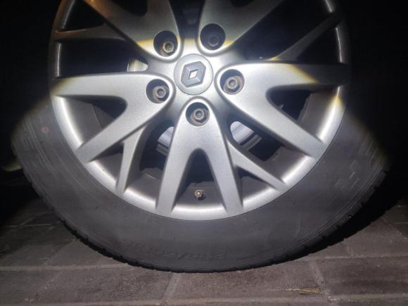 [苏州·苏E] 二手雷诺风朗2013款 2.0L 时尚版