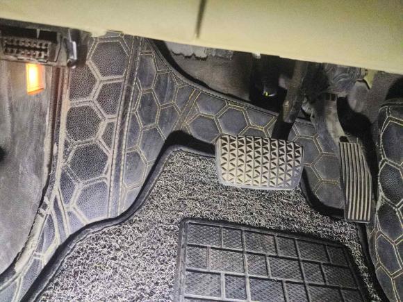 [西安·陕A] 二手别克君威2014款 2.0L 精英时尚型