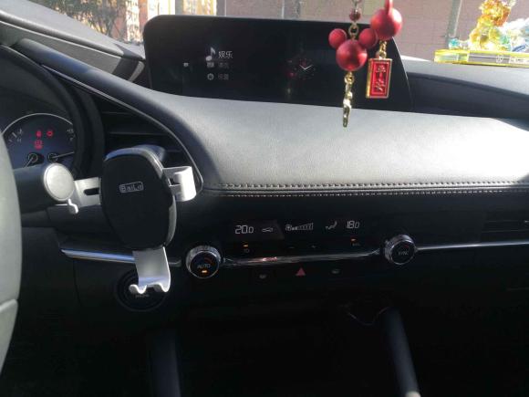 [上海·苏F] 二手马自达马自达3 昂克赛拉2020款 2.0L 自动质雅版