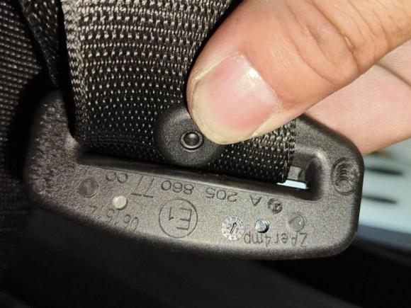 [佛山·粤A] 二手奔驰奔驰GLC2022款 改款三 GLC 260 L 4MATIC 动感型