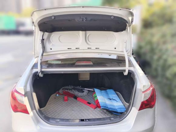 [杭州·浙A] 二手现代悦动2011款 1.6L 自动豪华型