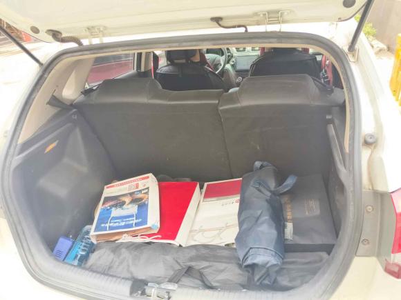 [济南·鲁A] 二手起亚起亚K22015款 两厢 1.4L AT GLS炫酷版