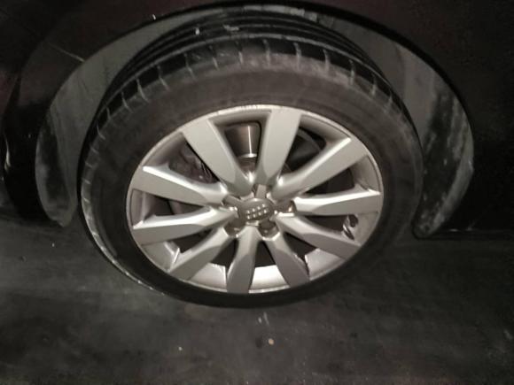 [杭州·浙A] 二手奥迪奥迪A12014款 30 TFSI 舒适型