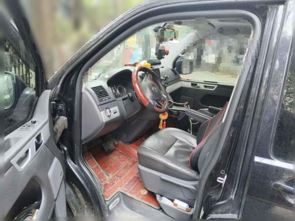 [无锡·苏B] 二手大众迈特威2012款 2.0TSI 两驱豪华版