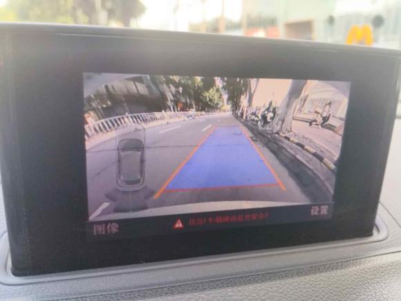 [广州·桂R] 二手奥迪奥迪A32014款 Sportback 35 TFSI 自动舒适型