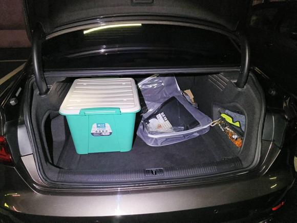 [武汉·粤B] 二手奥迪奥迪A4L2017款 Plus 40 TFSI 进取型