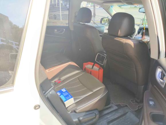 [南京·苏A] 二手英菲尼迪英菲尼迪QX602016款 2.5 S/C Hybrid 两驱卓越版 国V