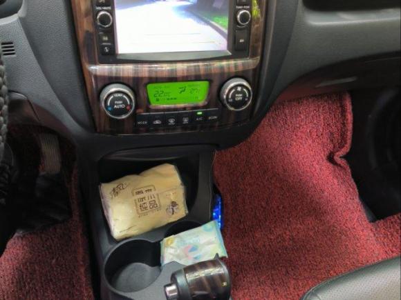 [上海·沪F] 二手起亚狮跑2012款 2.0L 自动两驱版GLS