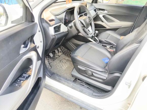 [济南·鲁A] 二手宝骏宝骏5102017款 1.5L 手动时尚型