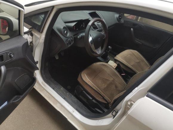 [武汉·鄂A] 二手福特嘉年华2013款 两厢 1.5L 手动风尚型