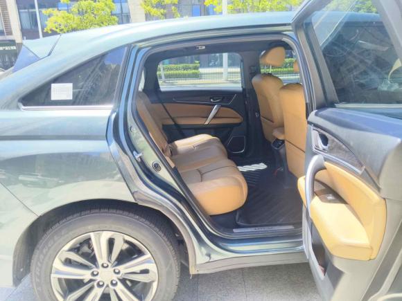 [南京·苏A] 二手本田本田UR-V2020款 240TURBO 两驱致雅版