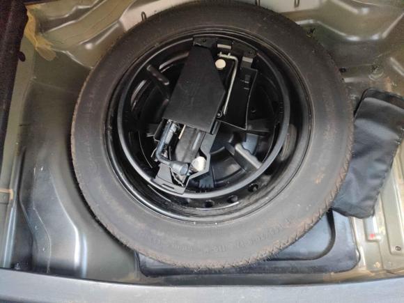 [合肥·皖A] 二手奔驰奔驰E级2011款 E 260 L CGI时尚型