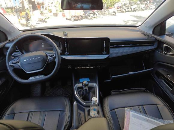 [上海·苏U] 二手宝骏宝骏RM-52019款 1.5T 手动24小时在线精英型 6座