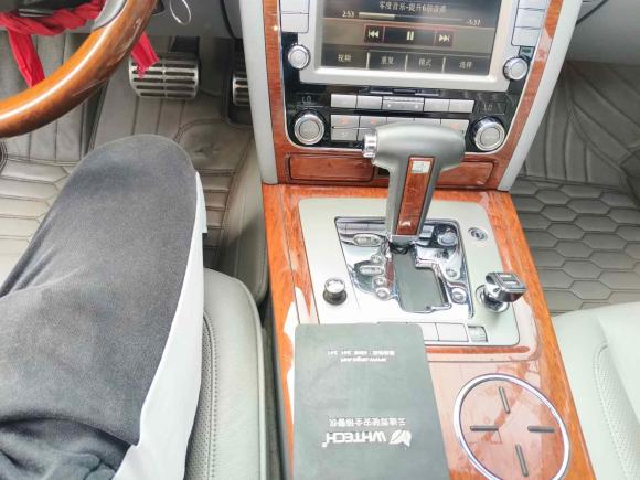 [成都·川A] 二手大众辉腾2011款 3.6L V6 5座加长商务版