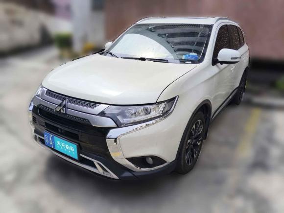 [广州·粤A] 二手三菱欧蓝德2019款 2.0L 两驱畅享版 5座 国VI